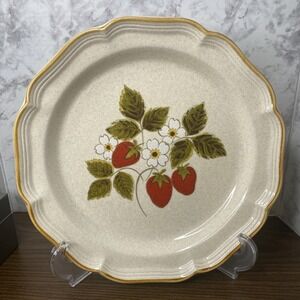 Mikasa STRAWBERRY FESTIVAL EB801 Japan 12 5/8" Serving Tray Cake Platter Japan